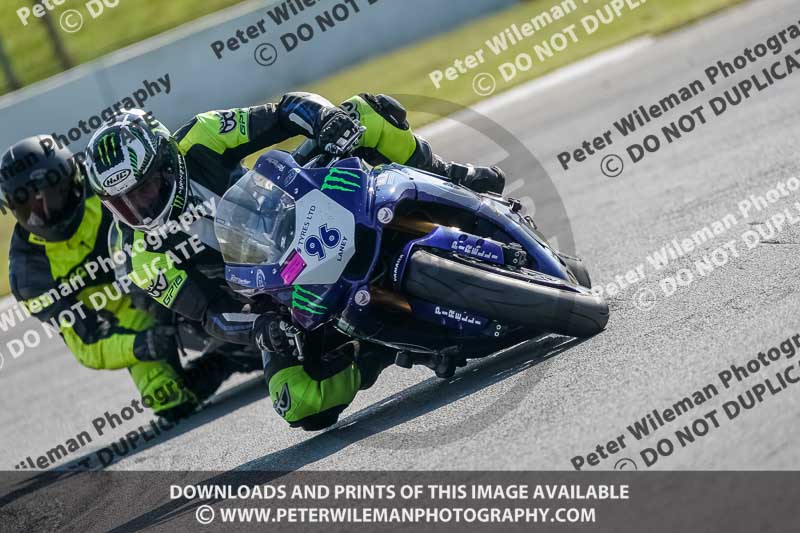 donington no limits trackday;donington park photographs;donington trackday photographs;no limits trackdays;peter wileman photography;trackday digital images;trackday photos